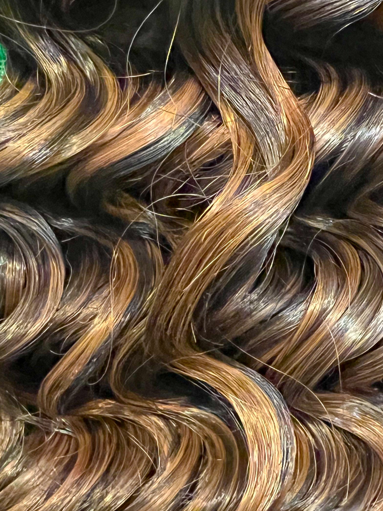 DEJA VU Human Blend Hair for Weaving - DEEP WAVE - VIP Extensions