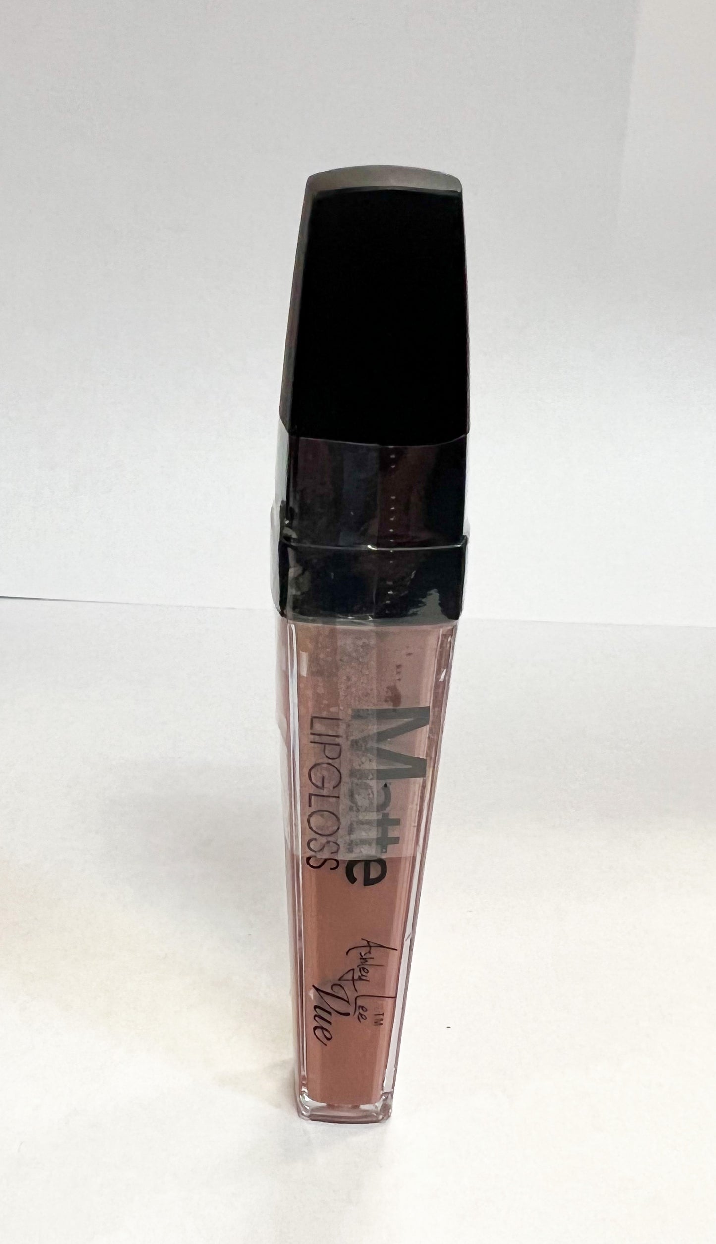 Ashley Lee  Vue  Matte Lip Gloss - VIP Extensions