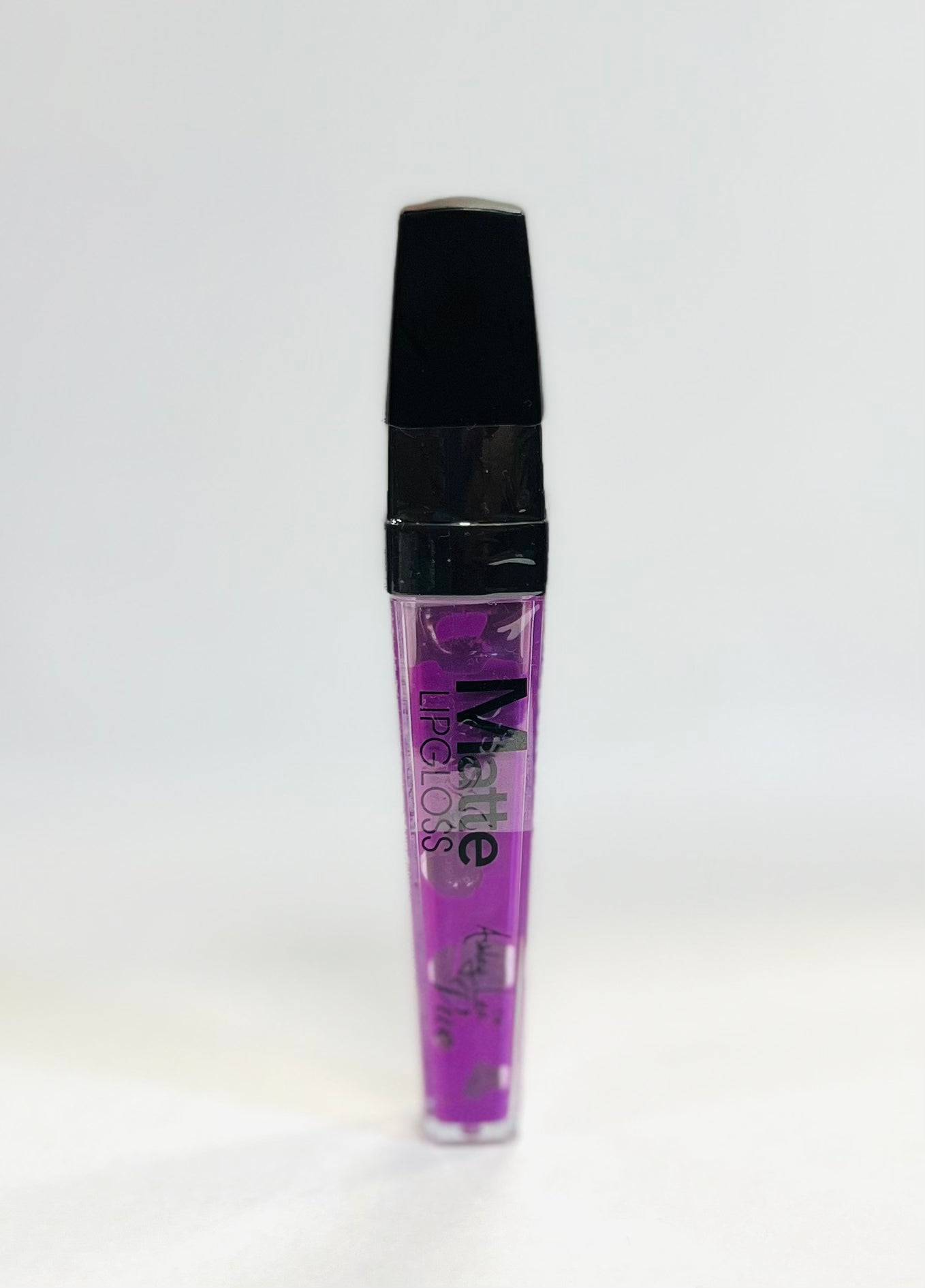 Ashley Lee  Vue  Matte Lip Gloss - VIP Extensions