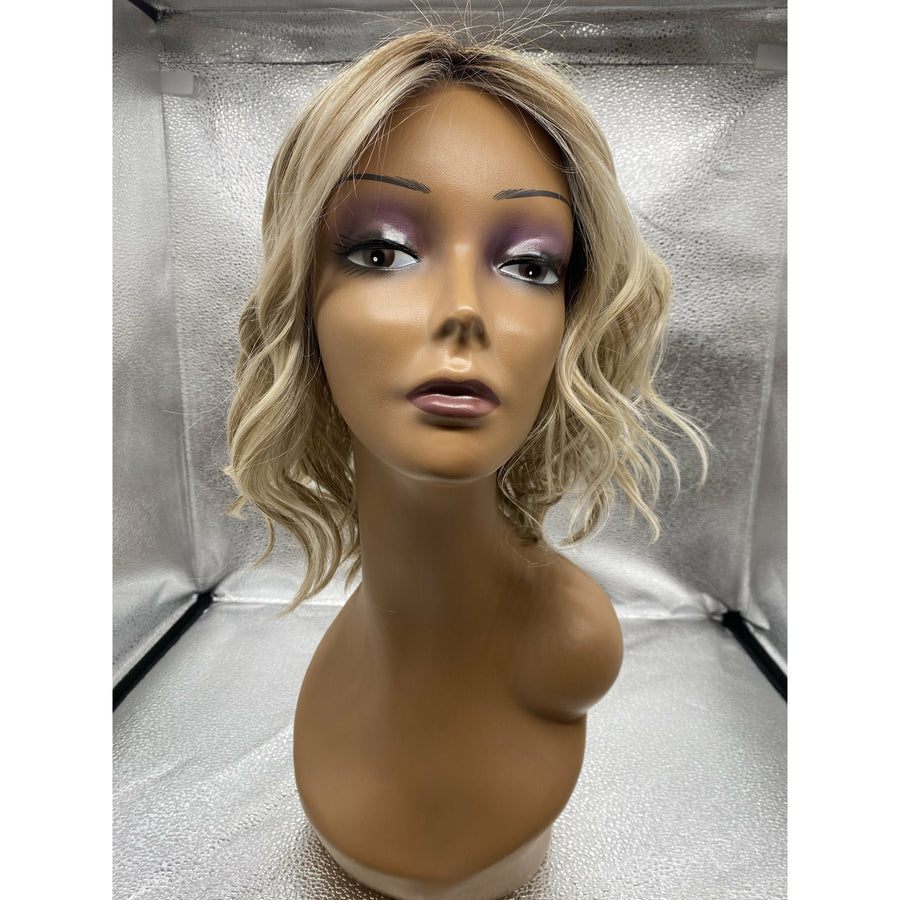 EDITOR'S PICK - wig by Raquel Welch - VIP Extensions